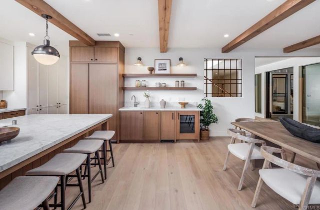 824 Conestoga Ct, Encinitas, CA 92024