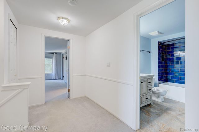 3062 Saint Jude Drive, Waterford Charter Township, MI 48329