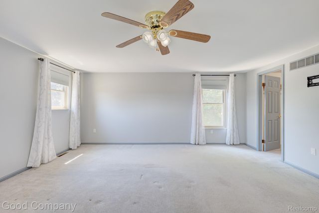 3062 Saint Jude Drive, Waterford Charter Township, MI 48329