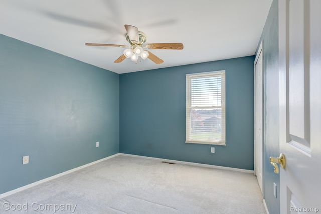 3062 Saint Jude Drive, Waterford Charter Township, MI 48329