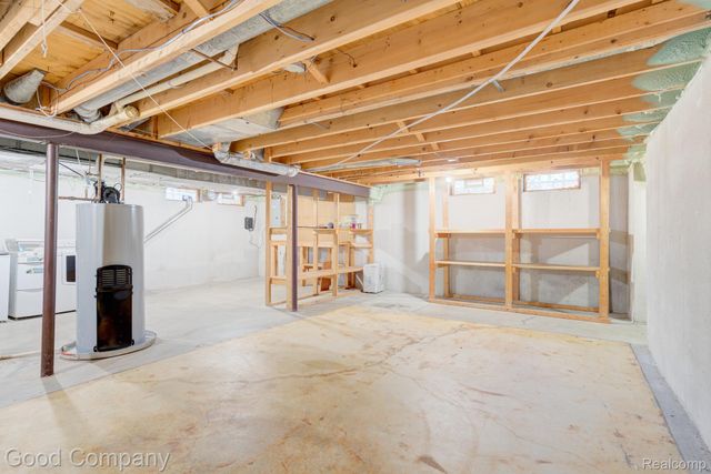 3062 Saint Jude Drive, Waterford Charter Township, MI 48329