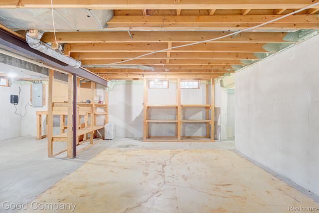 3062 Saint Jude Drive, Waterford Charter Township, MI 48329