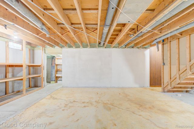 3062 Saint Jude Drive, Waterford Charter Township, MI 48329