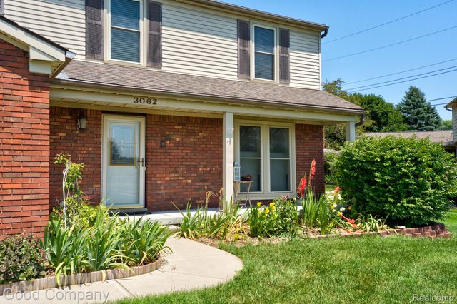 3062 Saint Jude Drive, Waterford Charter Township, MI 48329