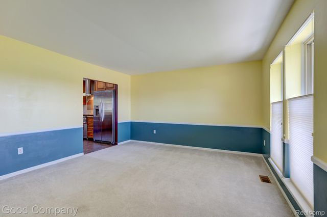 3062 Saint Jude Drive, Waterford Charter Township, MI 48329