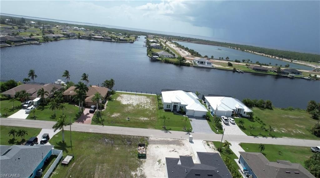 3532 NW 42nd AVE, Cape Coral, FL 33993