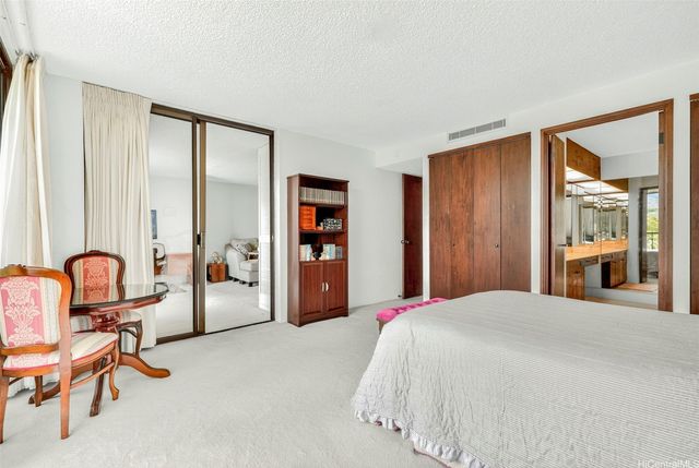 500 Lunalilo Home Road 25G, Honolulu, HI 96825