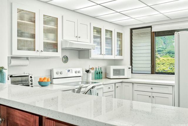 500 Lunalilo Home Road 25G, Honolulu, HI 96825