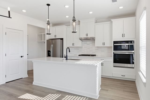 252 Astoria Dr, Hendersonville, TN 37075