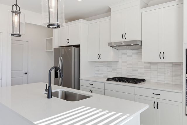 252 Astoria Dr, Hendersonville, TN 37075