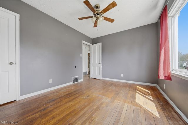 1712 Girard Street, Akron, OH 44301