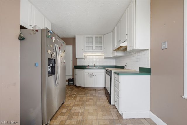 1712 Girard Street, Akron, OH 44301