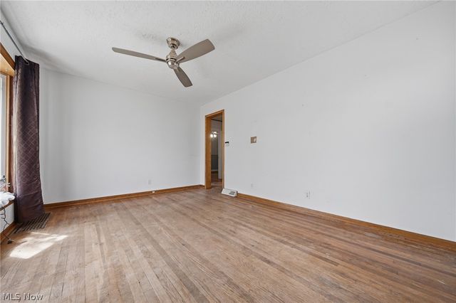 1712 Girard Street, Akron, OH 44301