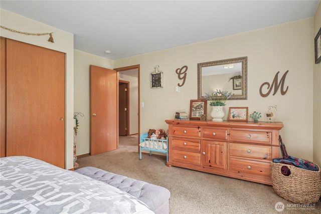 37726 34th Avenue E, Roy, WA 98580