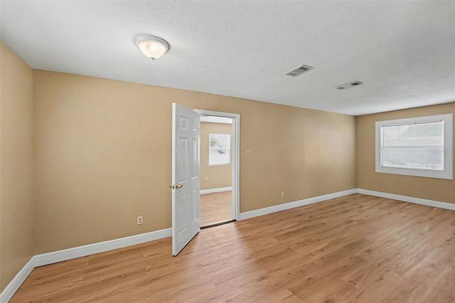 7924 BAHIA AVENUE, Tampa, FL 33619