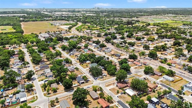 7924 BAHIA AVENUE, Tampa, FL 33619