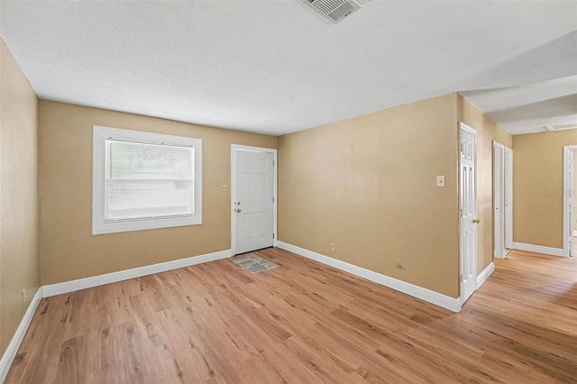 7924 BAHIA AVENUE, Tampa, FL 33619