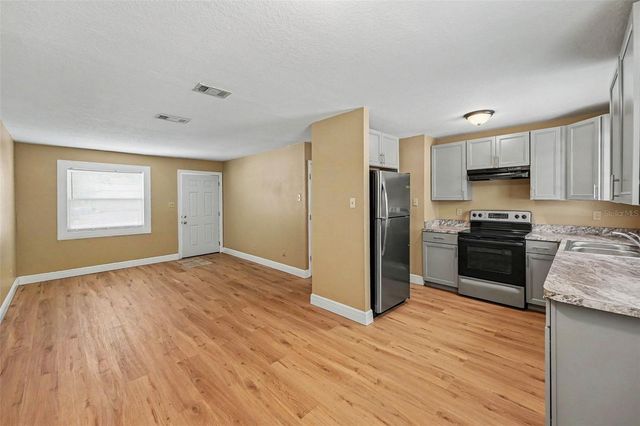 7924 BAHIA AVENUE, Tampa, FL 33619