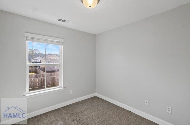 1034 Grayson Avenue, Hinesville, GA 31313