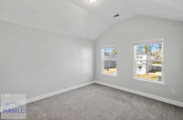 1034 Grayson Avenue, Hinesville, GA 31313