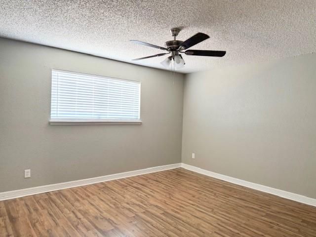 6701 Sands Point Drive 26, Houston, TX 77074