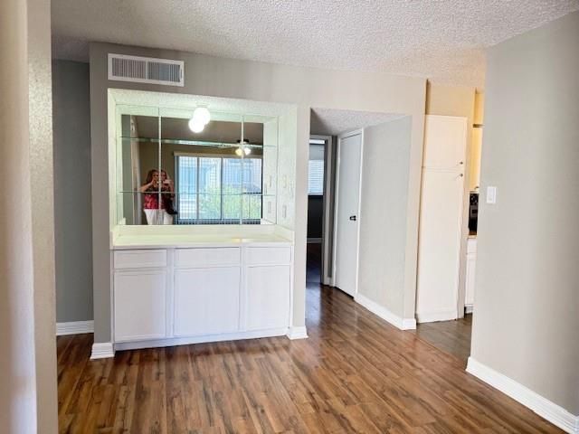6701 Sands Point Drive 26, Houston, TX 77074