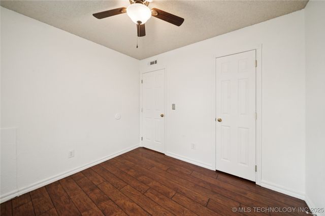 819 Cowell Street, Claremore, OK 74017