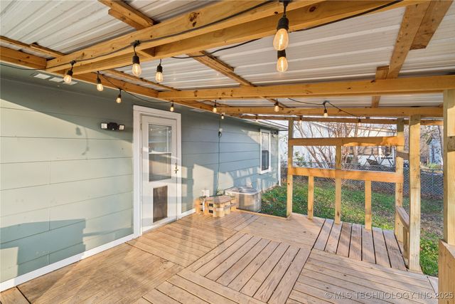 819 Cowell Street, Claremore, OK 74017