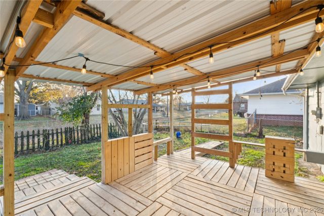 819 Cowell Street, Claremore, OK 74017