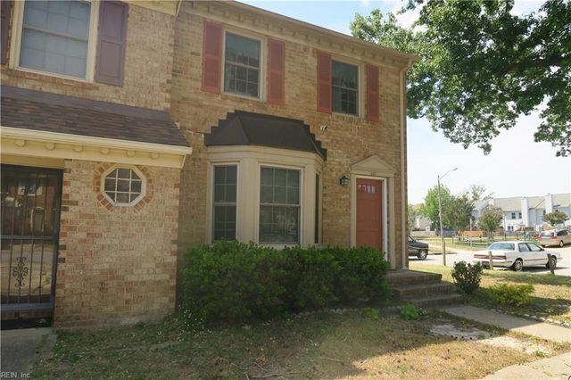307 Paxford DR, Virginia Beach, VA 23462