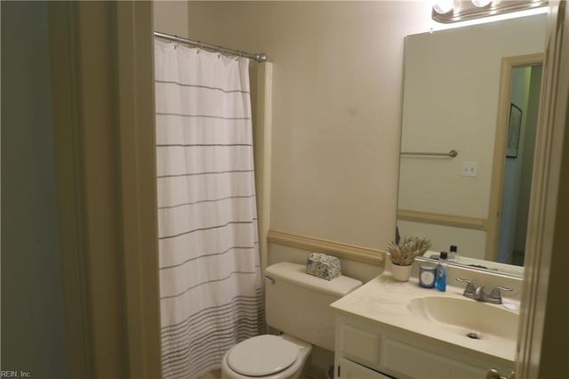 307 Paxford DR, Virginia Beach, VA 23462