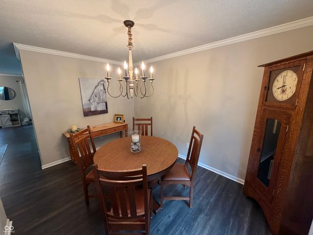 13977 Wakefield Place, Fishers, IN 46038