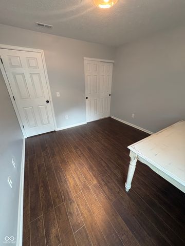 13977 Wakefield Place, Fishers, IN 46038