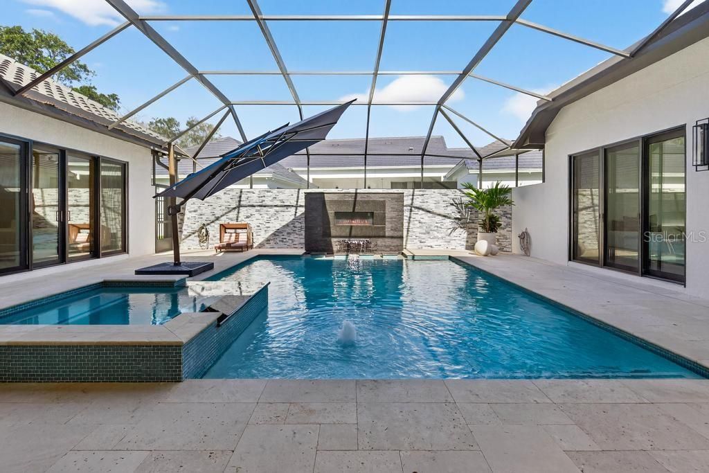 Image 11 of property listing at 67 NEW LEATHERWOOD DR, Palm Coast, FL 32137