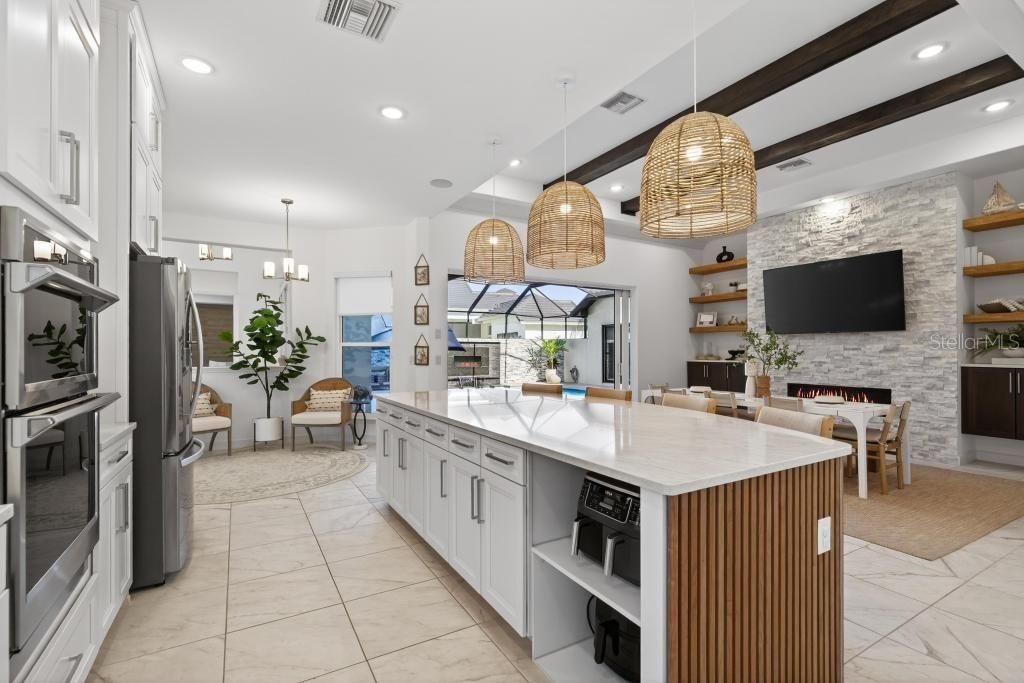 Image 27 of property listing at 67 NEW LEATHERWOOD DR, Palm Coast, FL 32137