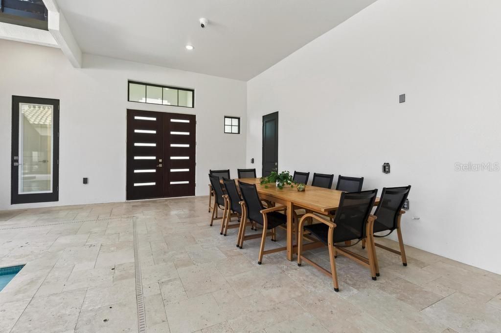 Image 6 of property listing at 67 NEW LEATHERWOOD DR, Palm Coast, FL 32137