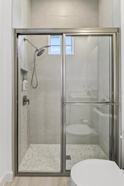 Image 8 of property listing at 67 NEW LEATHERWOOD DR, Palm Coast, FL 32137