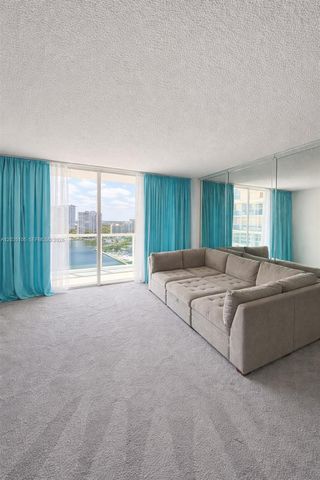 3800 S Ocean Drive 1623, Hollywood, FL 33019