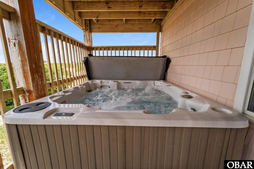 Image 35 of property listing at 1692 Ocean Pearl Road Lot 3, Corolla, NC 27927