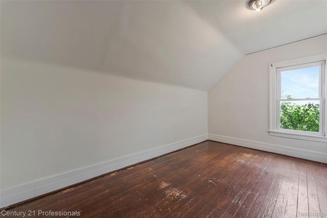 238 Richter St Street, River Rouge, MI 48218