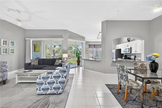 20851 Hammock Greens LN 203, Estero, FL 33928