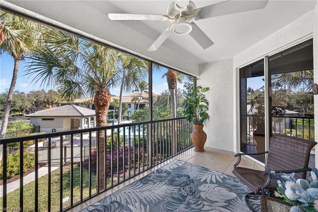 20851 Hammock Greens LN 203, Estero, FL 33928