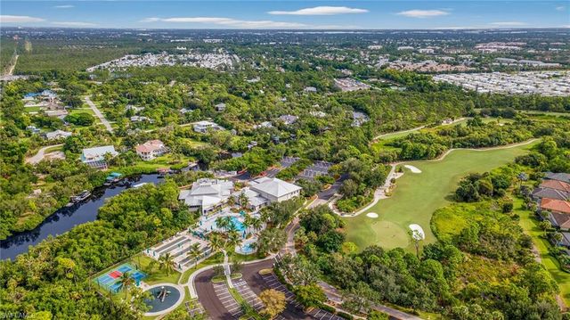 20851 Hammock Greens LN 203, Estero, FL 33928