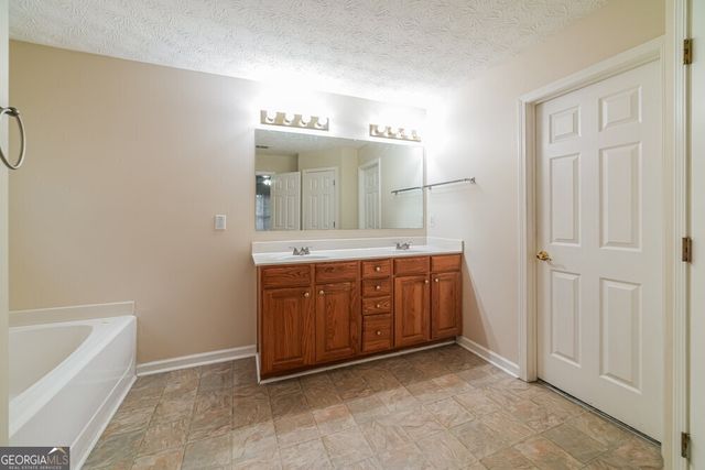 552 The Boulevard, Newnan, GA 30263