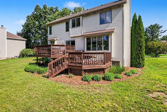 1864 Erin Isle Drive, Holland, MI 49424