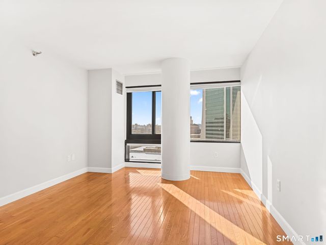 127 Greyrock Place 1103, Stamford, CT 06901