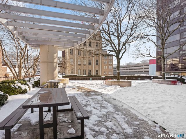 127 Greyrock Place 1103, Stamford, CT 06901