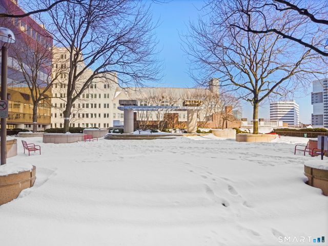 127 Greyrock Place 1103, Stamford, CT 06901