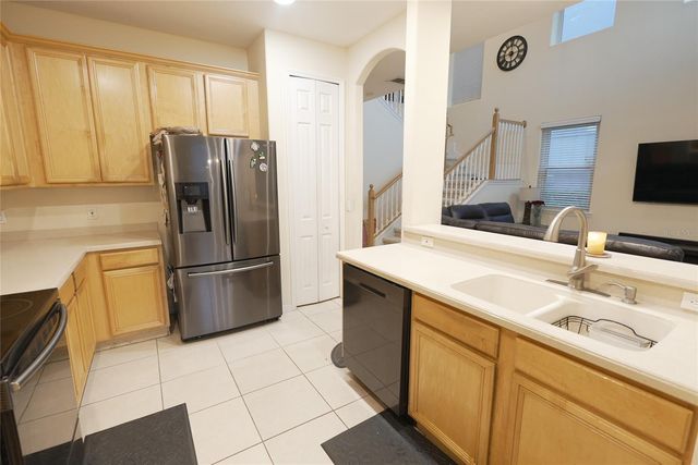 2082 CHATHAM PLACE DRIVE, Orlando, FL 32824