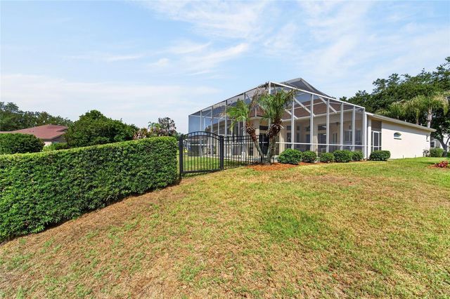 5218 TWIN CREEKS DRIVE, Valrico, FL 33596